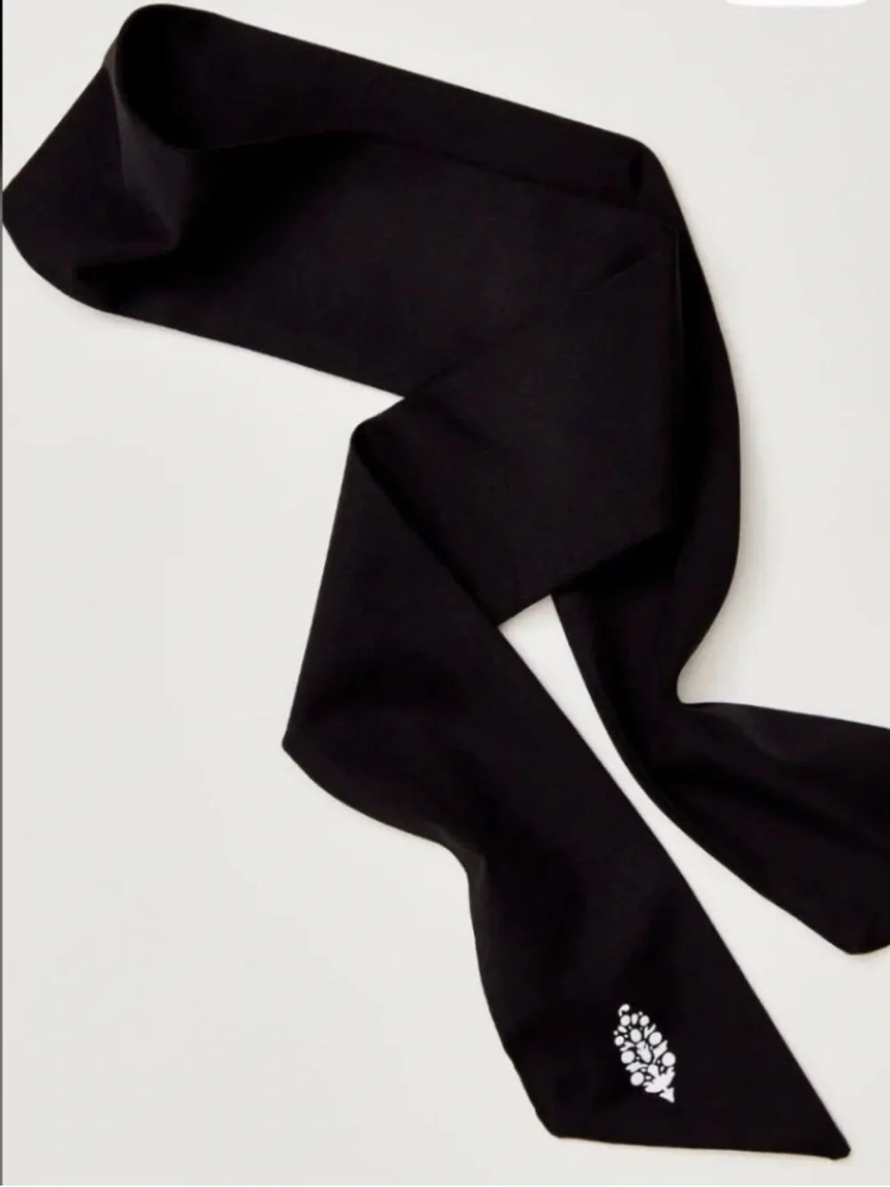 9294. Free People Tie Game Soft Headband